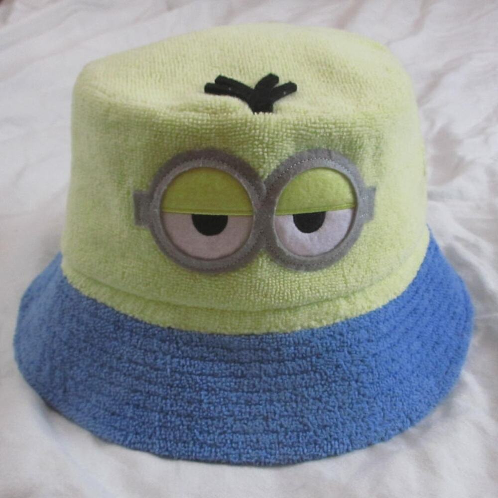 Usj Universal Studios Japan Minion Bucket Hat Terry Cloth "Kevin"